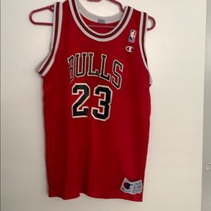 Vintage basket ball jersey
